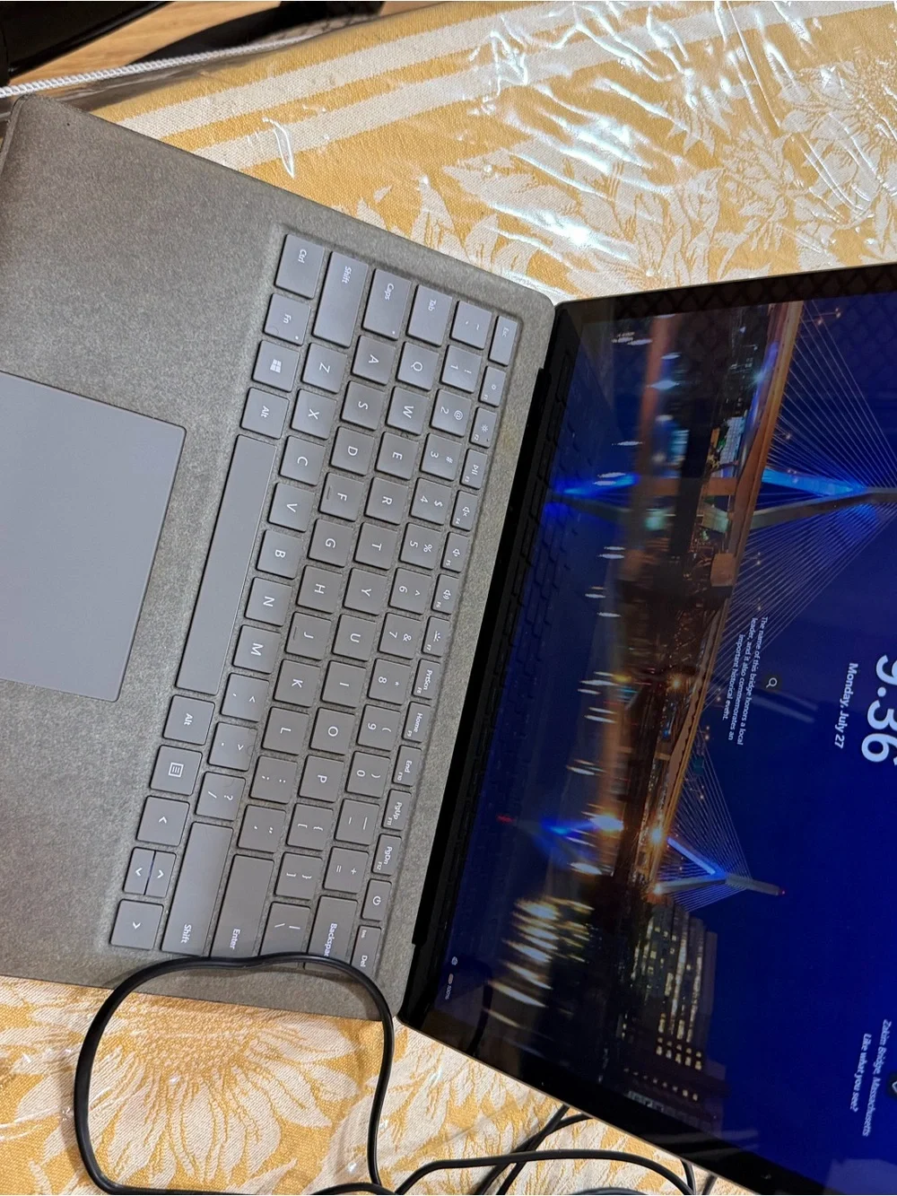 Microsoft surface laptop